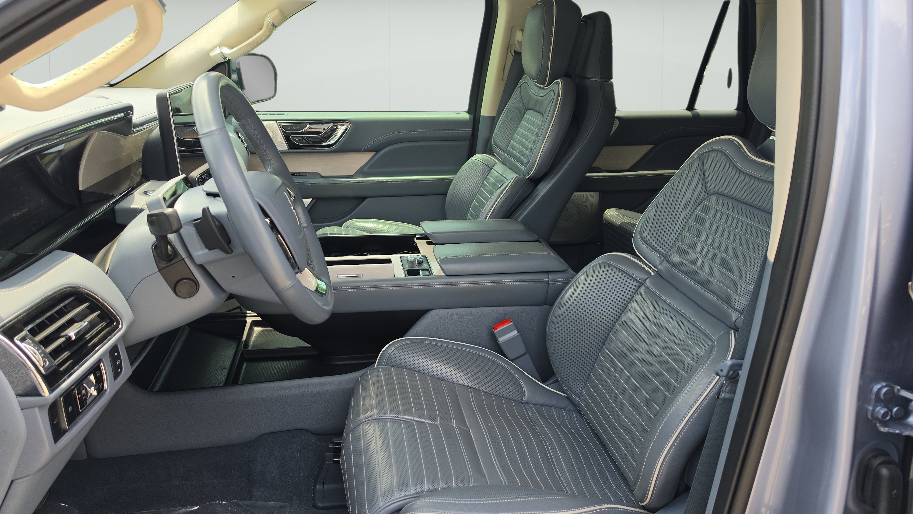 2024 Lincoln Navigator L Black Label