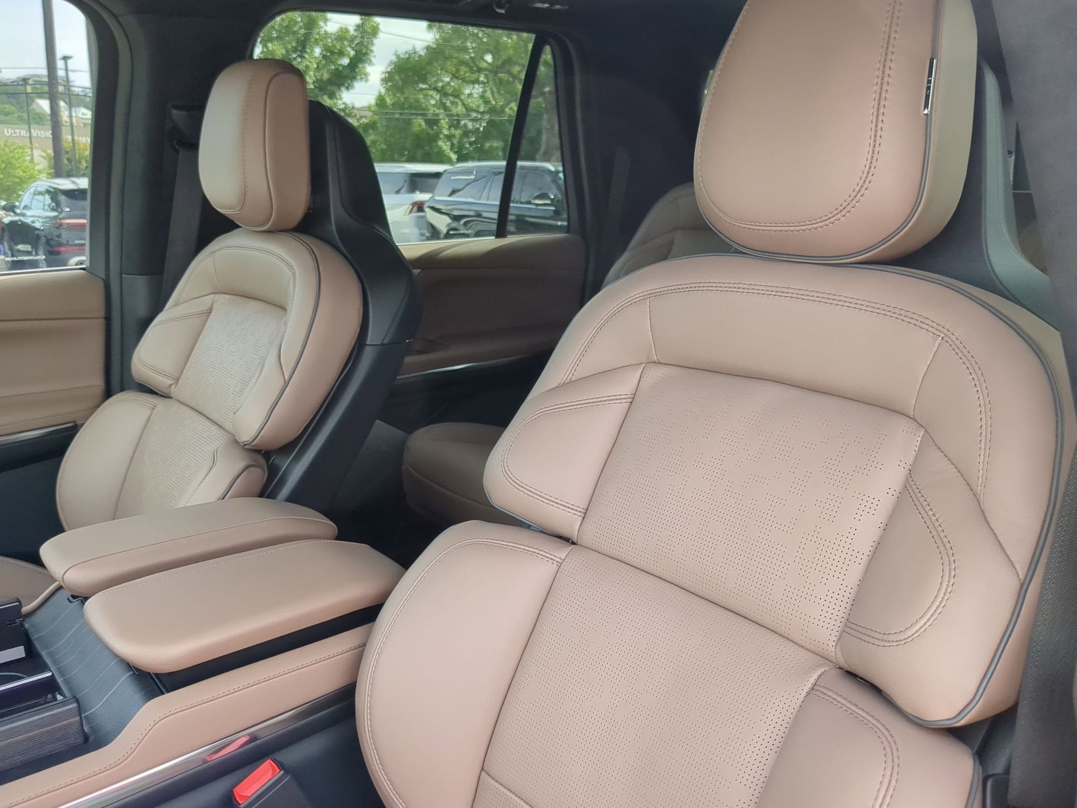 2026 Lincoln Navigator L Black Label