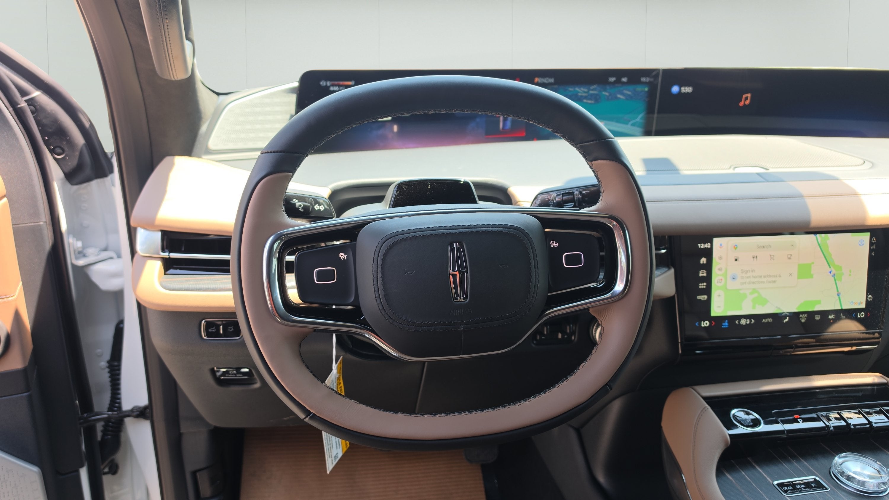2027 Lincoln Navigator L Black Label