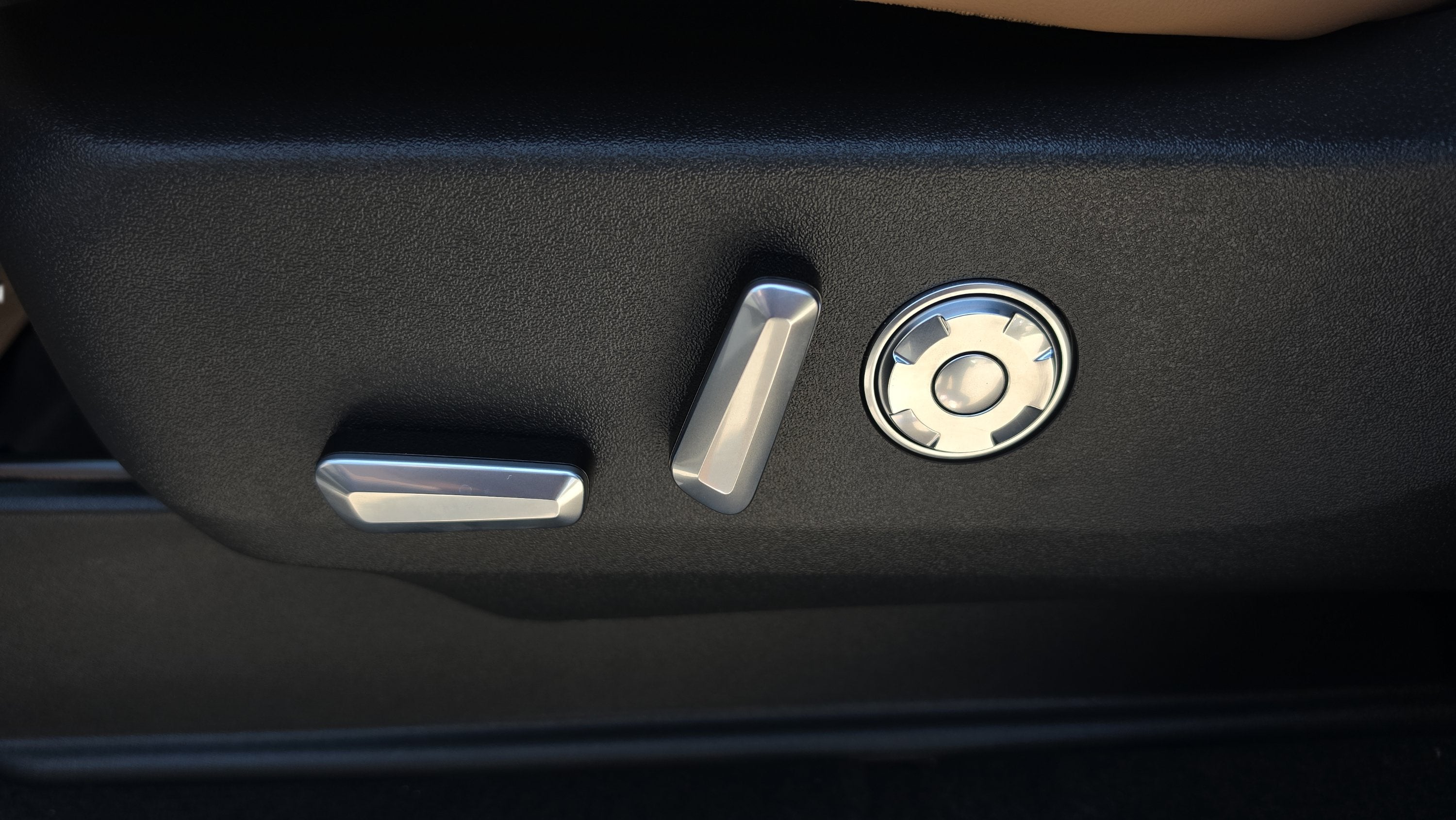 2027 Lincoln Navigator L Black Label