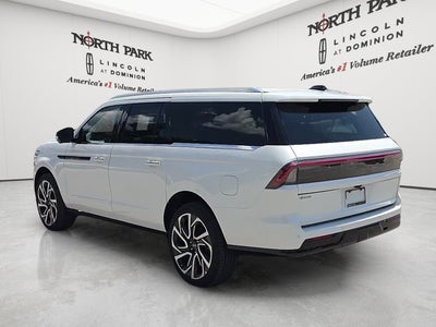 2027 Lincoln Navigator L Black Label