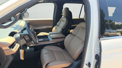 2027 Lincoln Navigator L Black Label