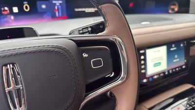 2027 Lincoln Navigator L Black Label