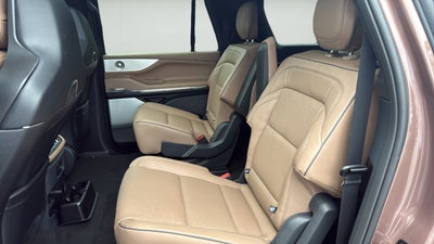2027 Lincoln Navigator L Black Label