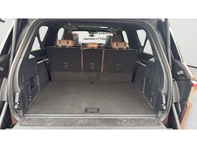 2027 Lincoln Navigator L Black Label