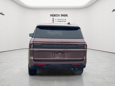 2027 Lincoln Navigator L Black Label