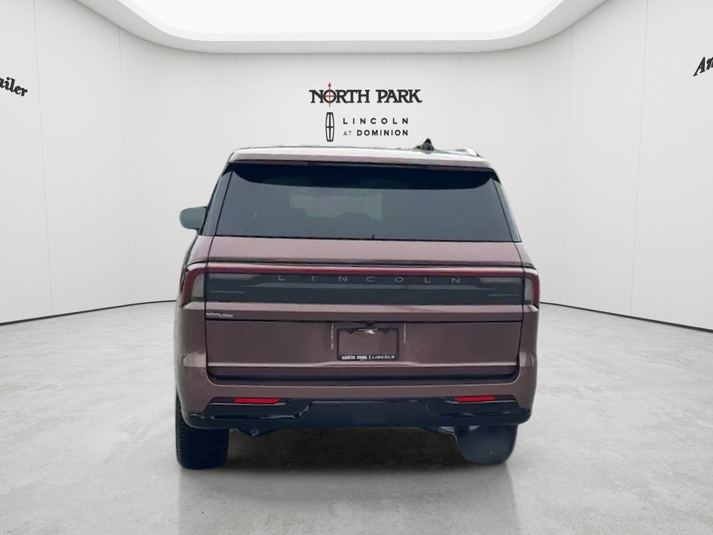 2027 Lincoln Navigator L Black Label