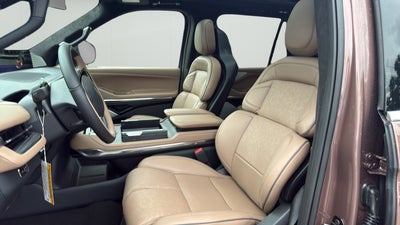 2027 Lincoln Navigator L Black Label
