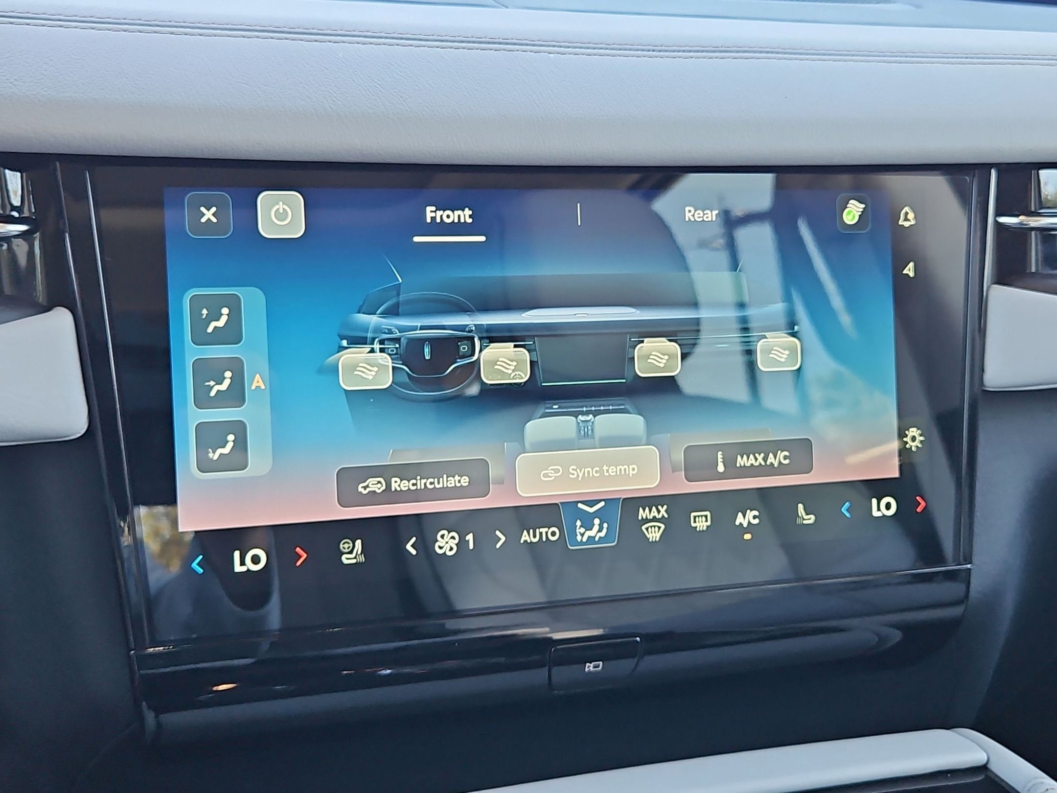 2025 Lincoln Navigator L Black Label