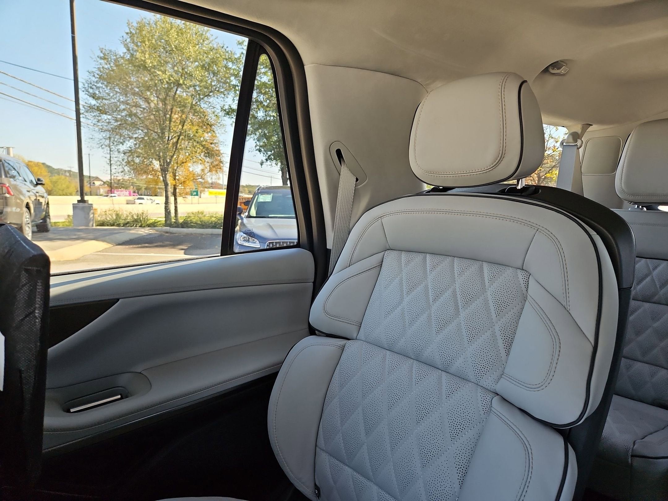 2025 Lincoln Navigator L Black Label