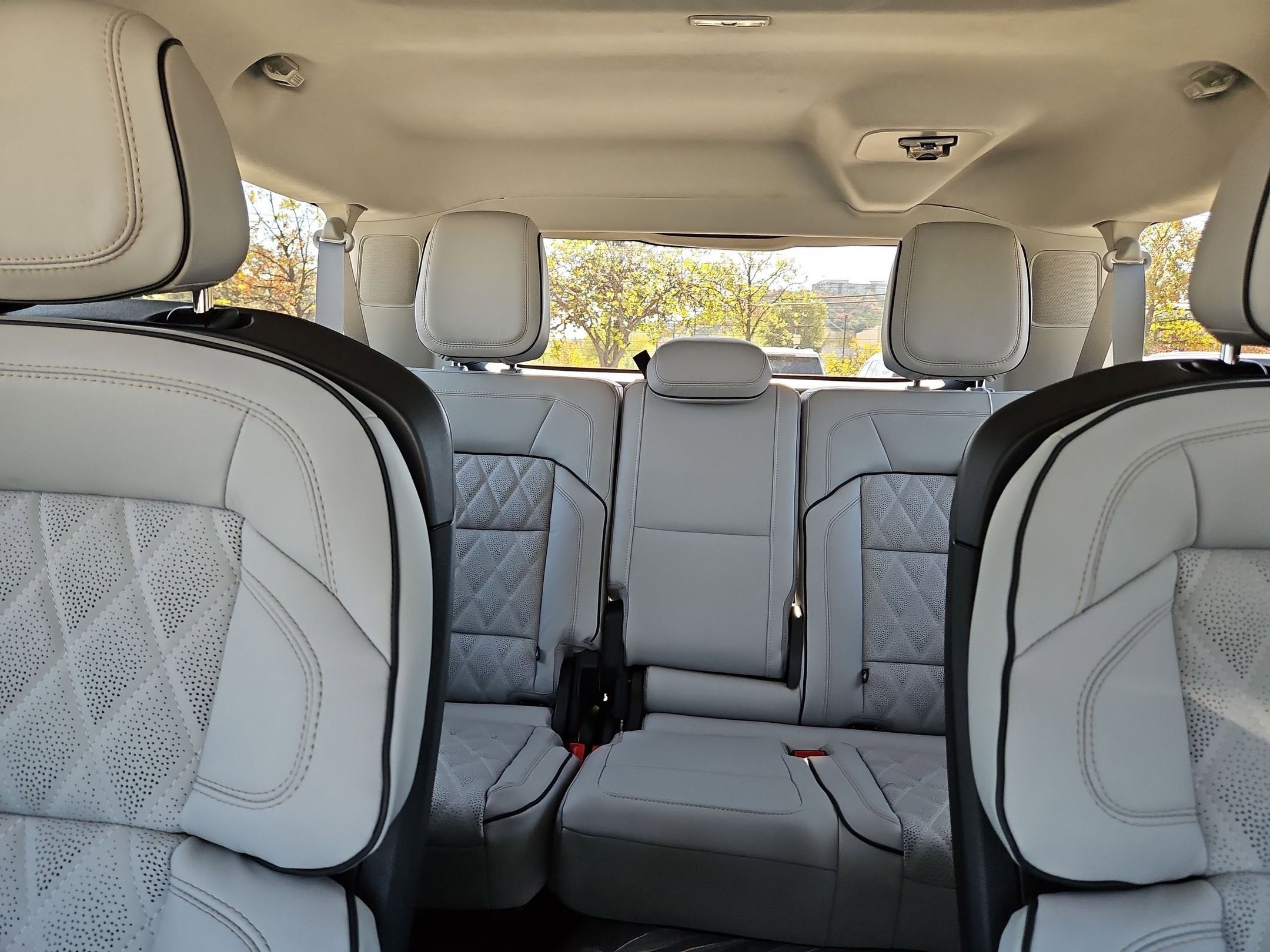 2025 Lincoln Navigator L Black Label