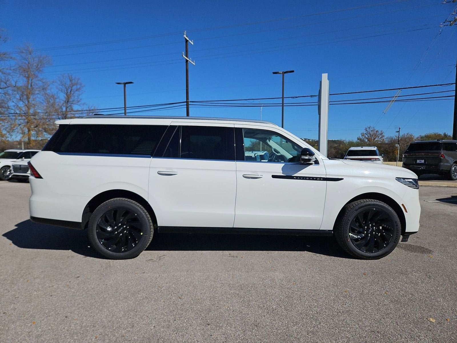 2025 Lincoln Navigator L Black Label