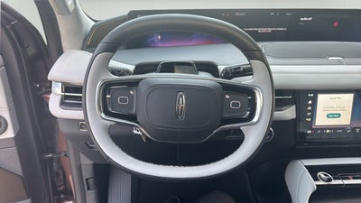 2027 Lincoln Navigator L Black Label