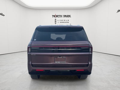 2027 Lincoln Navigator L Black Label