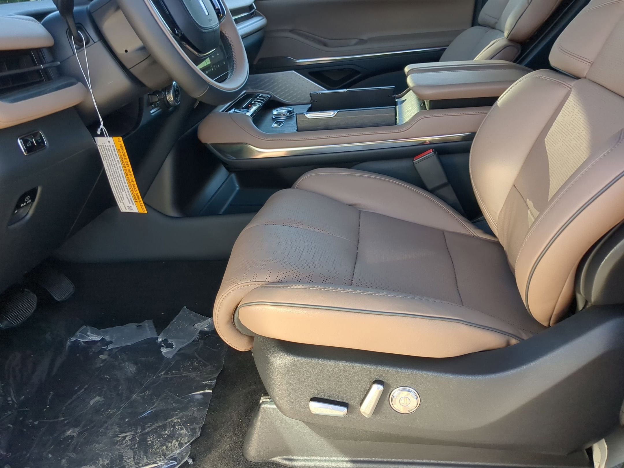 2025 Lincoln *Custom Wrap Navigator L Black Label