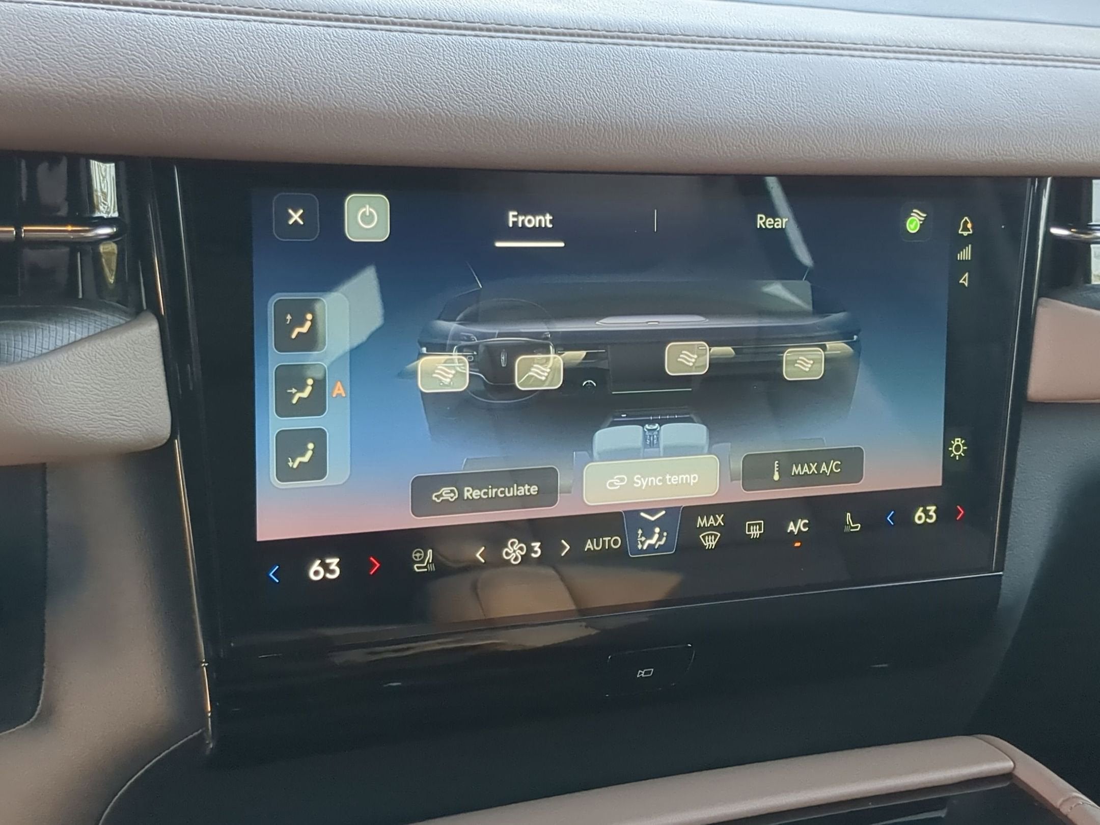 2025 Lincoln *Custom Wrap Navigator L Black Label