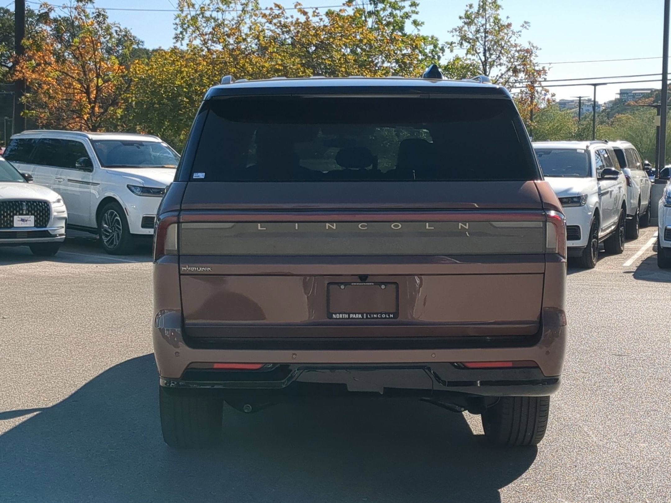 2025 Lincoln *Custom Wrap Navigator L Black Label