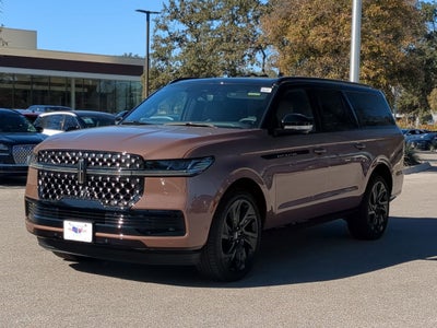 2025 Lincoln *Custom Wrap Navigator L Black Label