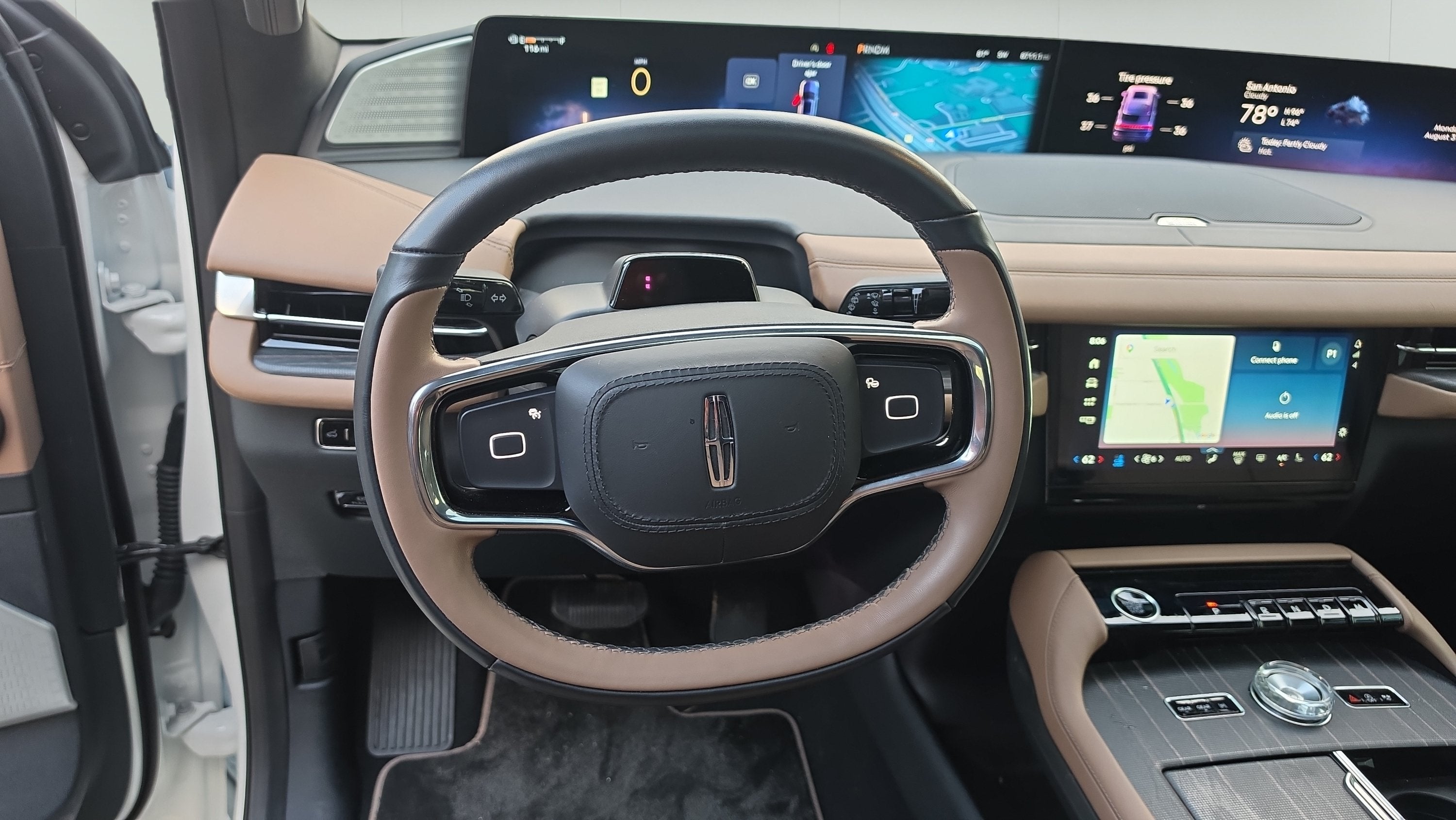 2025 Lincoln Navigator L Black Label