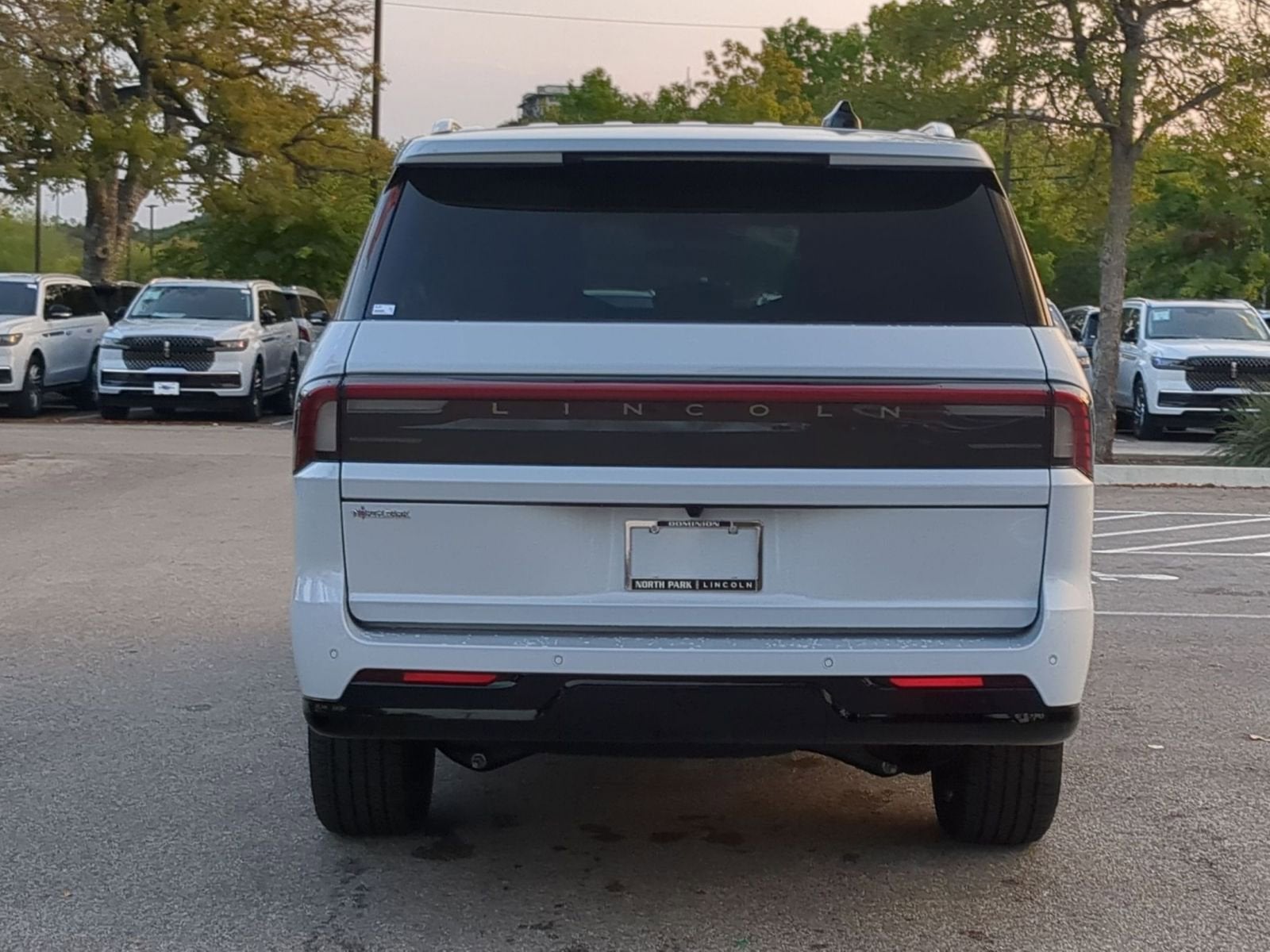 2025 Lincoln Navigator L Black Label
