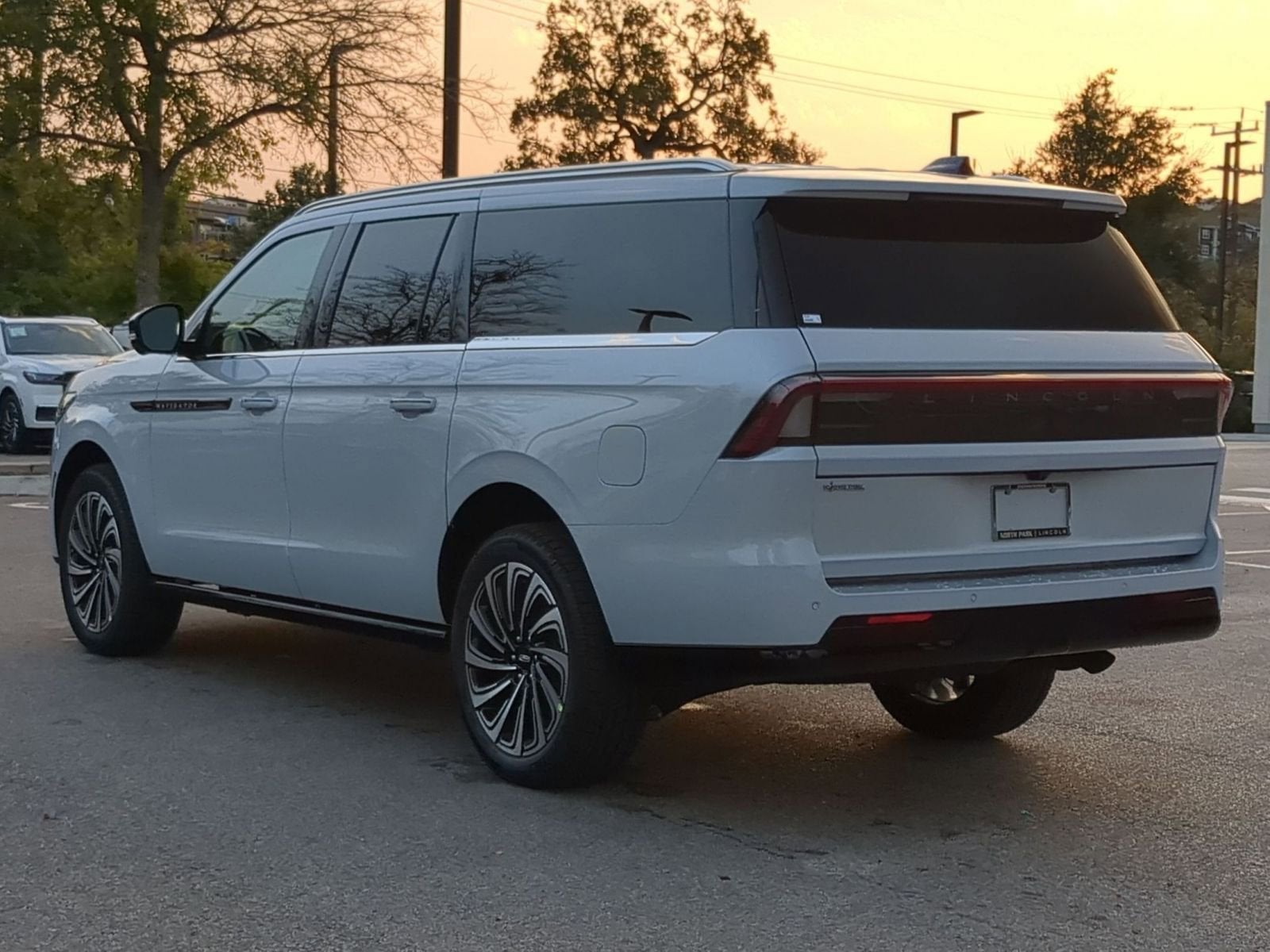 2025 Lincoln Navigator L Black Label