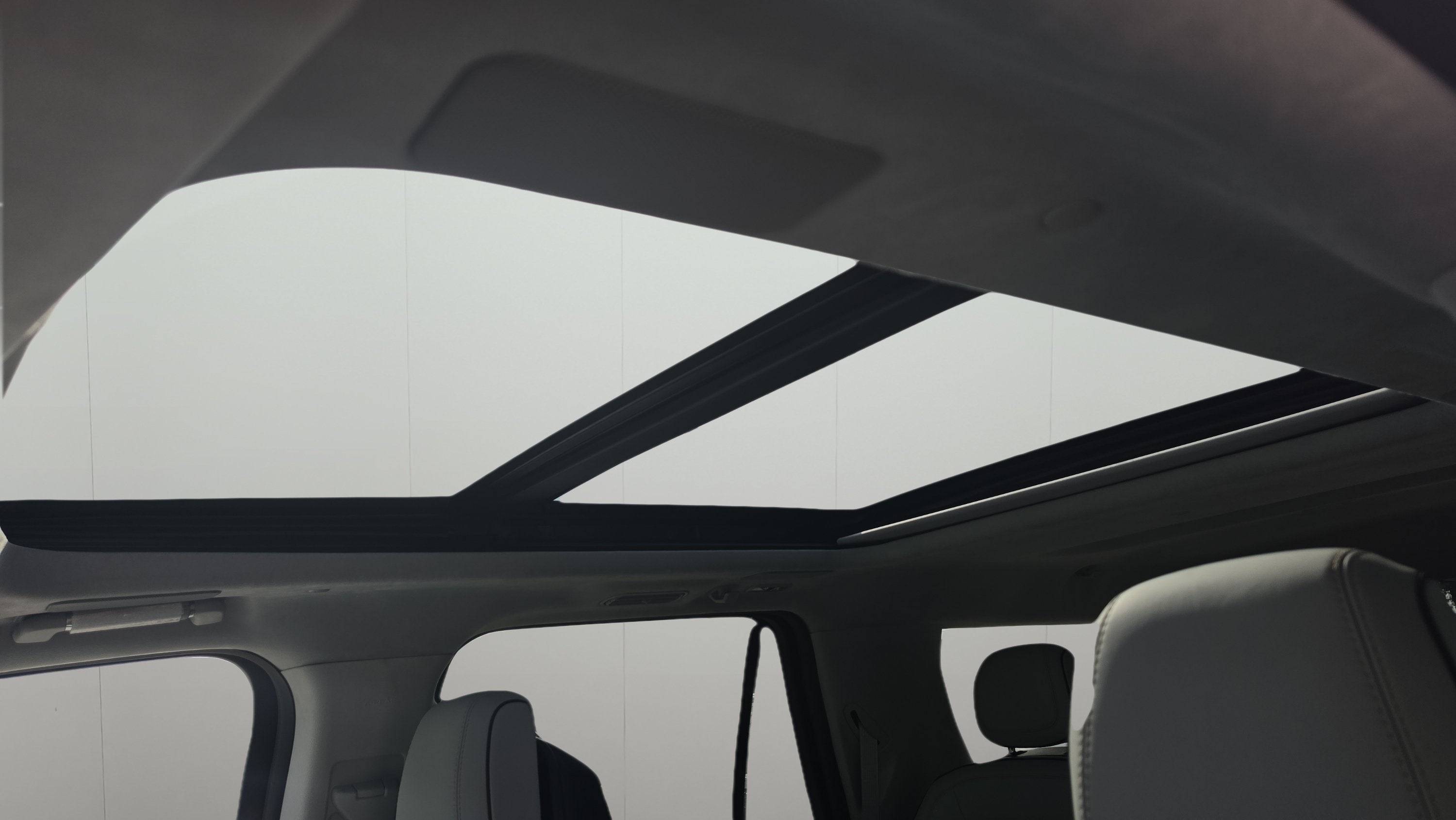 2027 Lincoln Navigator L Black Label