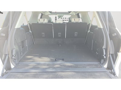 2027 Lincoln Navigator L Black Label