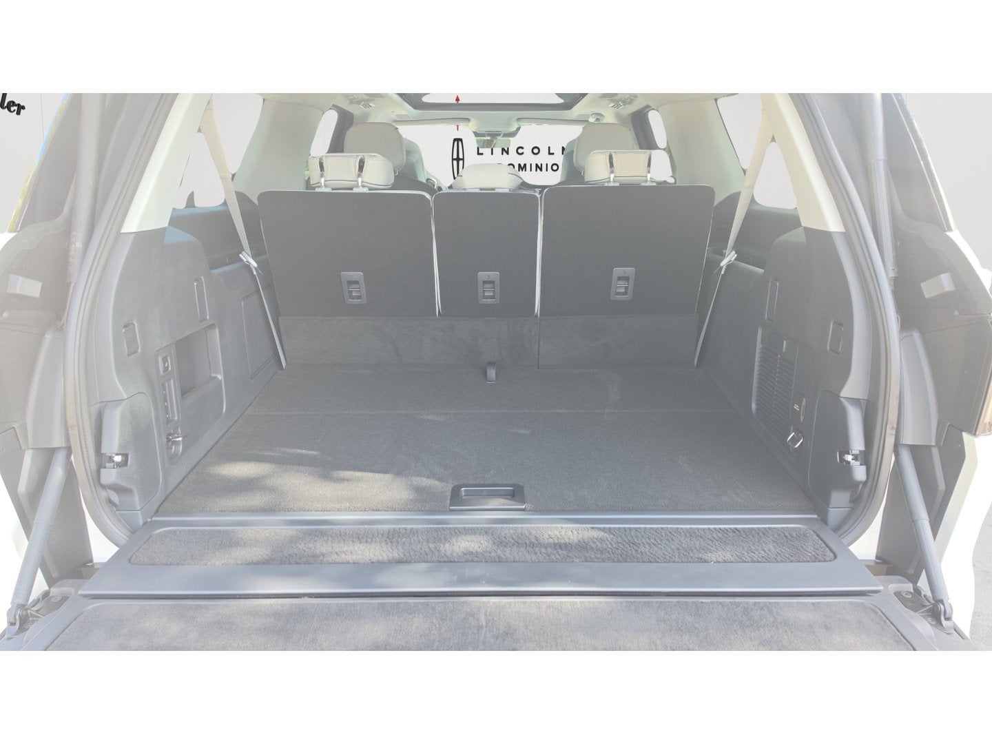 2027 Lincoln Navigator L Black Label