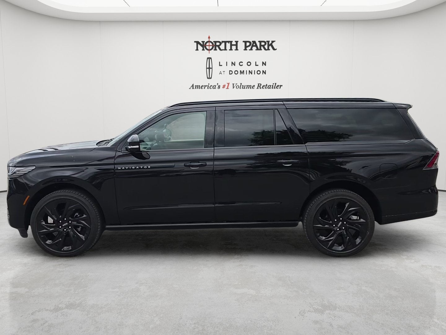 2026 Lincoln Navigator L Black Label