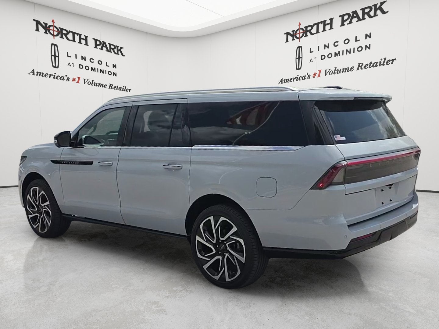 2026 Lincoln Navigator L Black Label