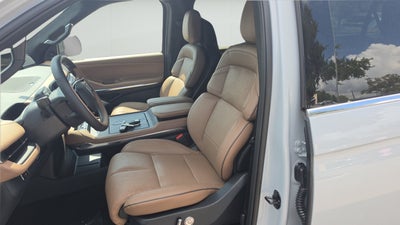 2026 Lincoln Navigator L Black Label