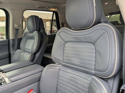 2024 Lincoln Navigator L Black Label