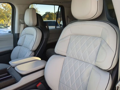 2025 Lincoln Navigator L Black Label