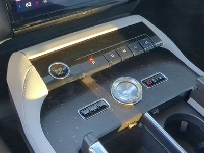 2025 Lincoln Navigator L Black Label