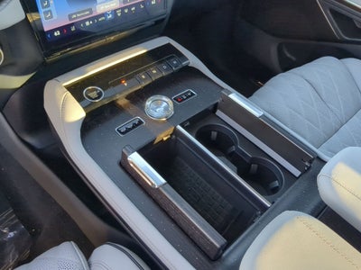 2025 Lincoln Navigator L Black Label