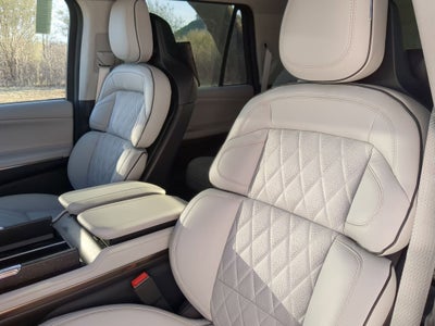 2026 Lincoln Navigator L Black Label