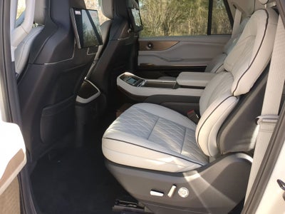 2026 Lincoln Navigator L Black Label