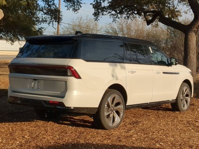 2026 Lincoln Navigator L Black Label