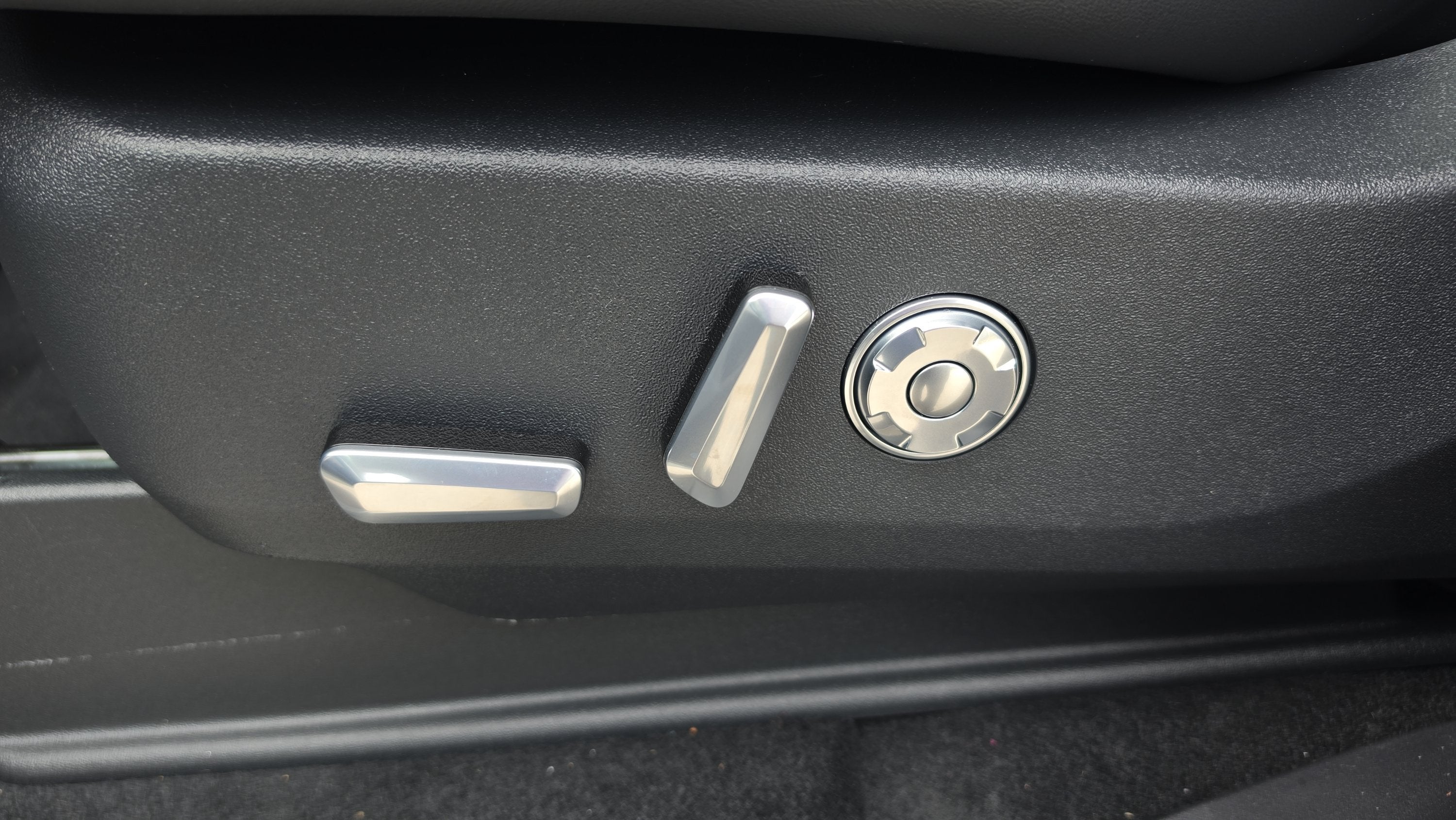 2027 Lincoln Navigator L Black Label
