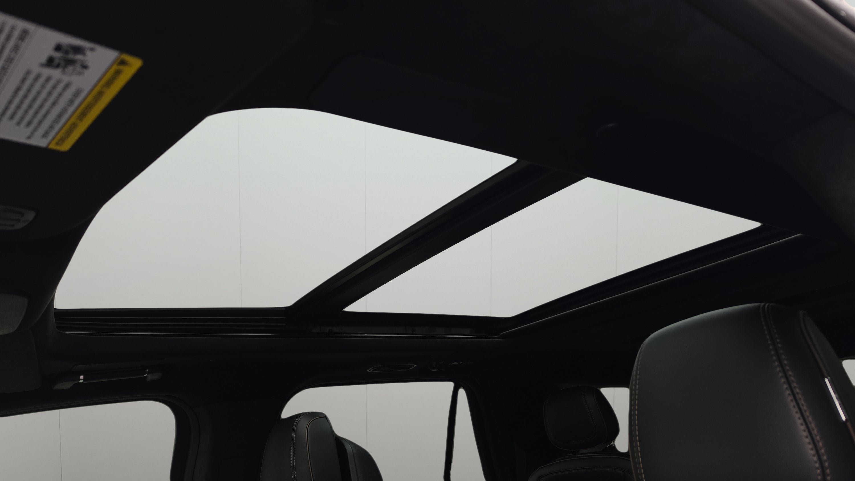 2027 Lincoln Navigator L Black Label