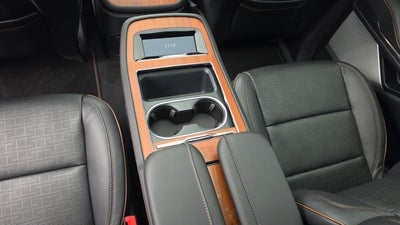 2027 Lincoln Navigator L Black Label
