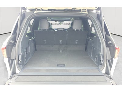 2027 Lincoln Navigator L Black Label