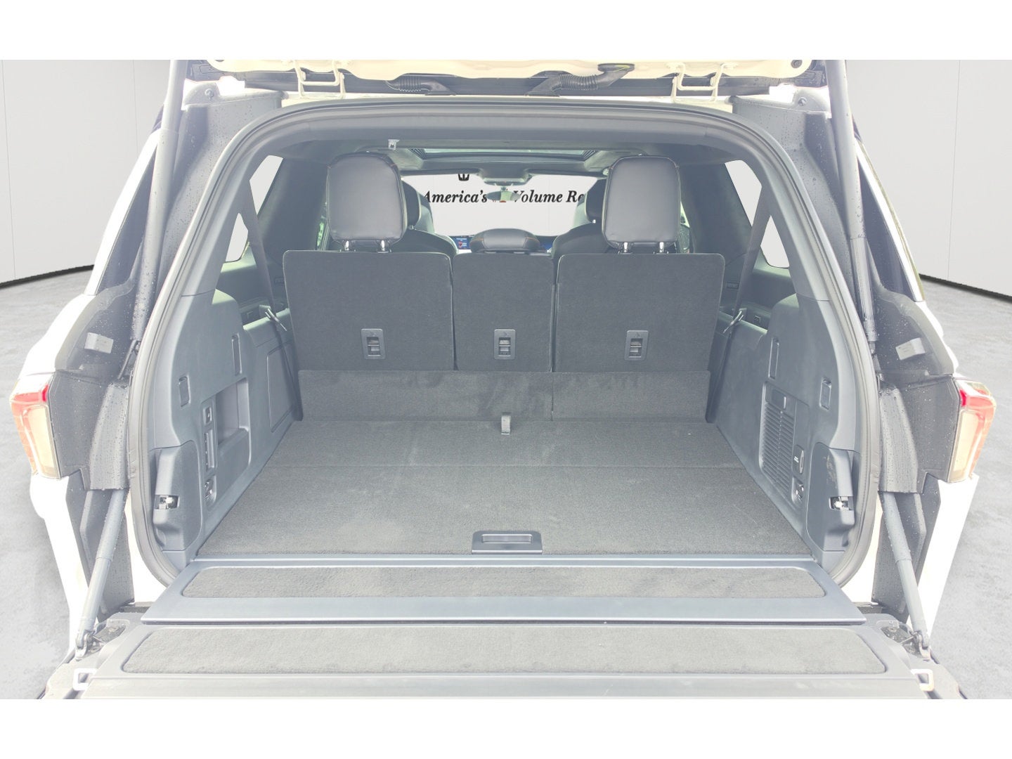 2027 Lincoln Navigator L Black Label