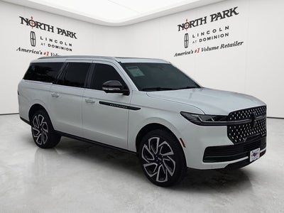 2027 Lincoln Navigator L Black Label