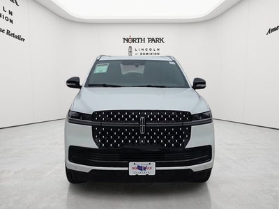 2027 Lincoln Navigator L Black Label