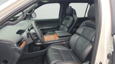 2027 Lincoln Navigator L Black Label