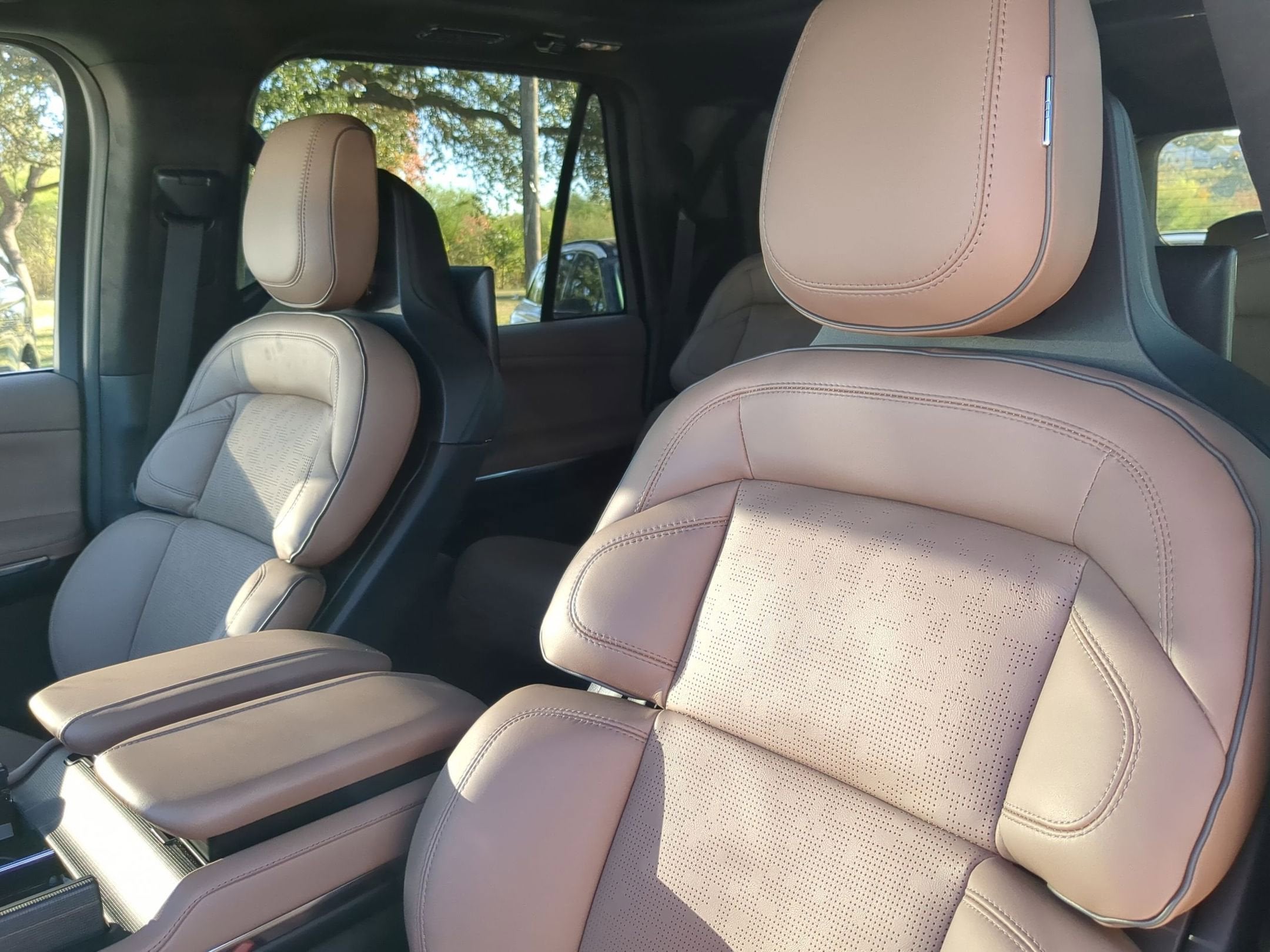 2025 Lincoln Navigator L Black Label