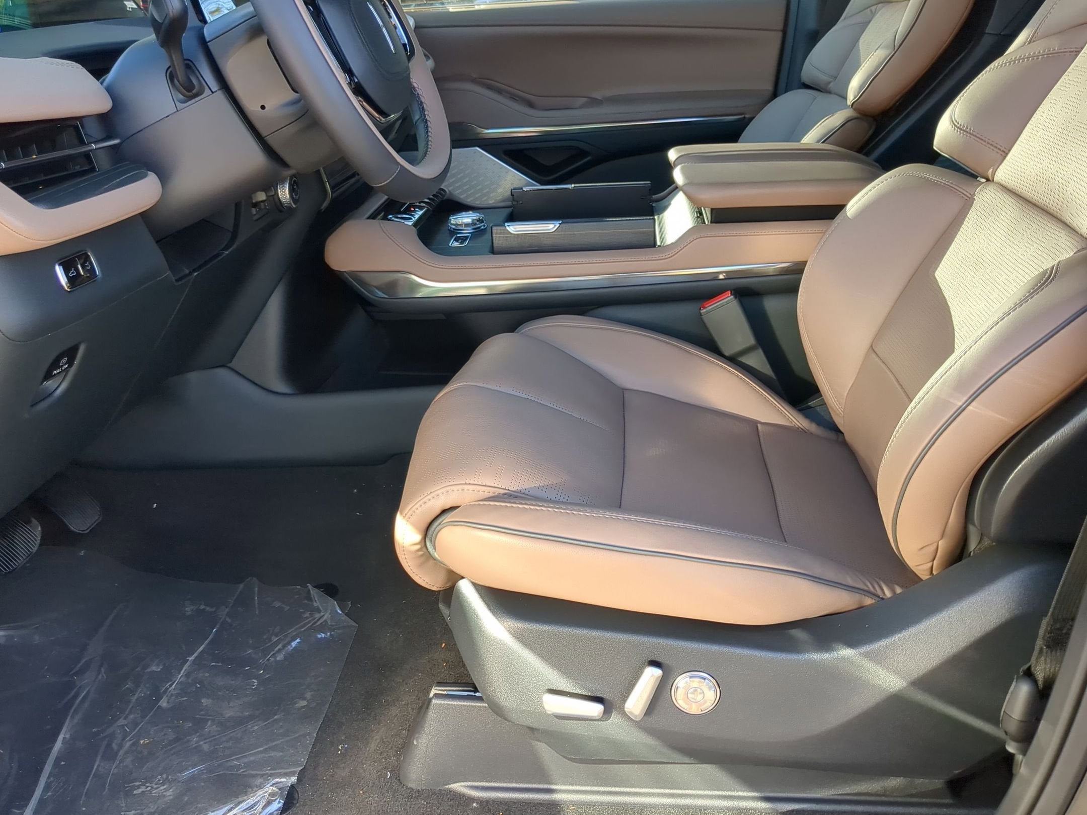 2025 Lincoln Navigator L Black Label