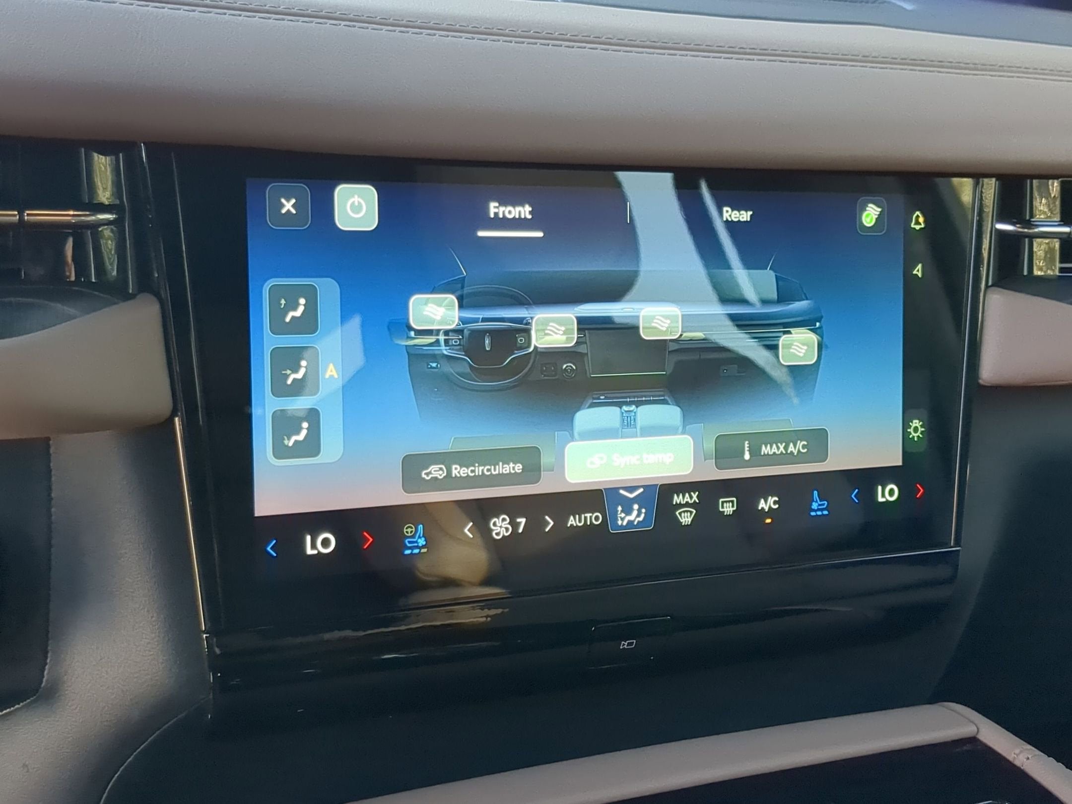 2025 Lincoln Navigator L Black Label