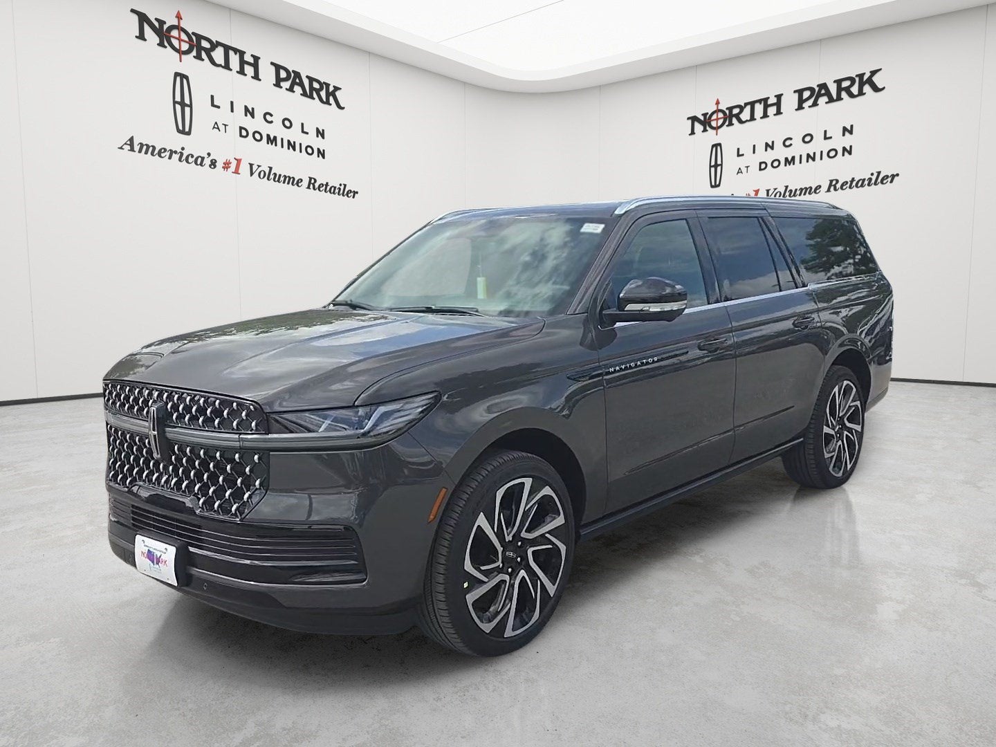 2027 Lincoln Navigator L Black Label